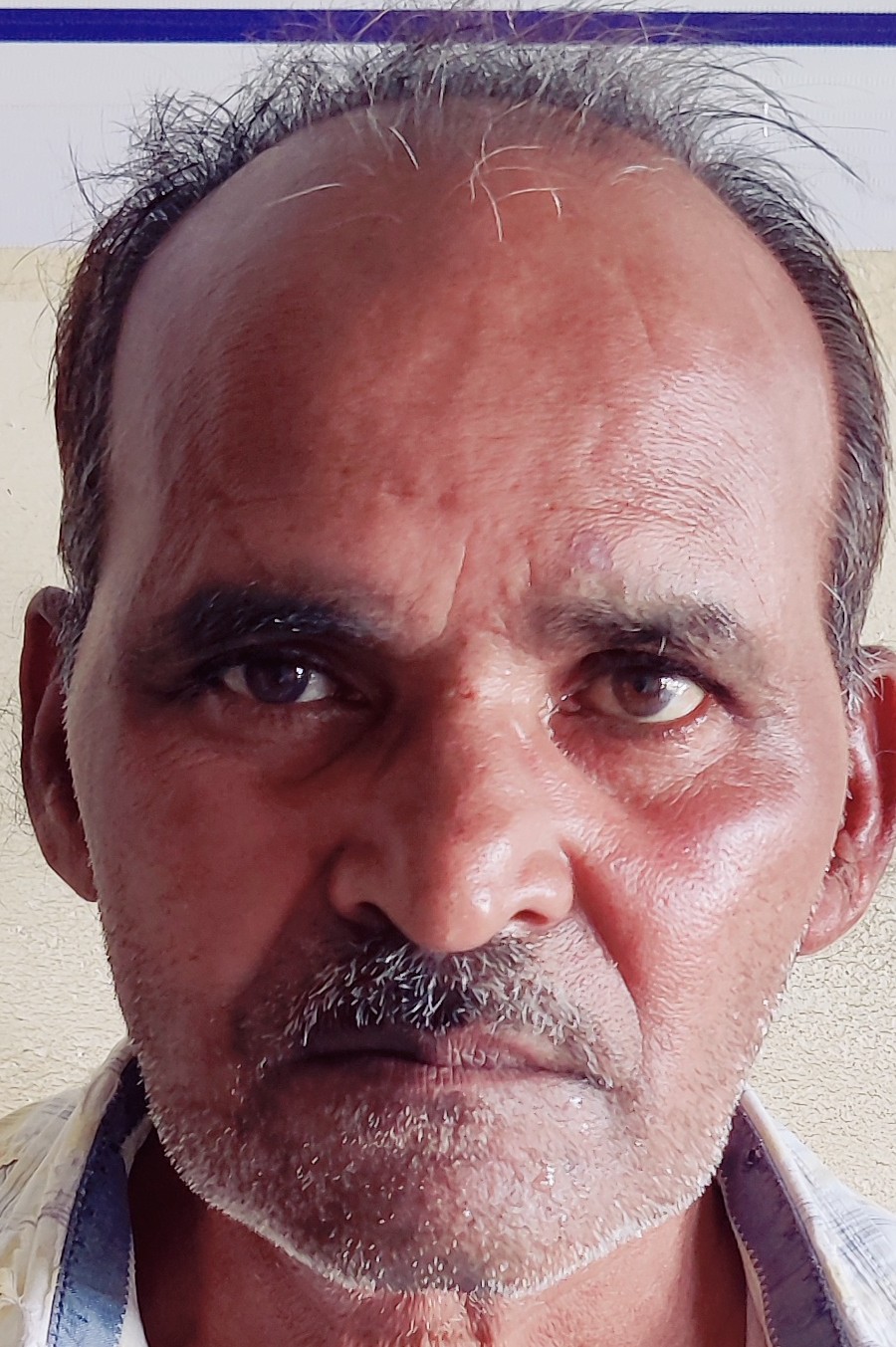आर एल यादव