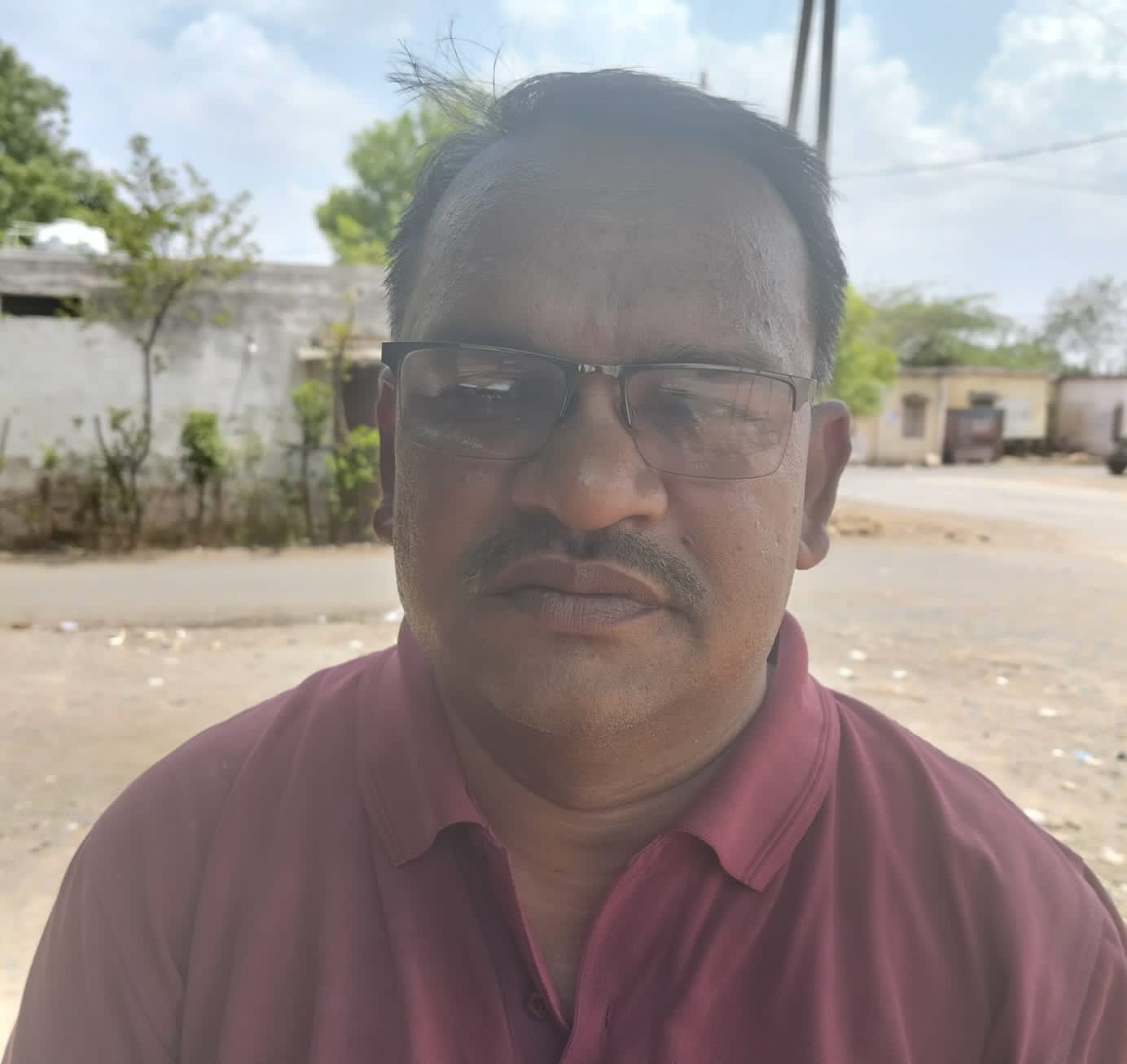 Suresh khede